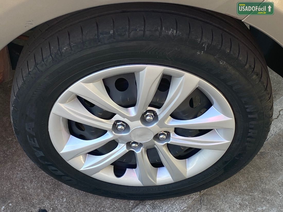 Hyundai HB20 Hatch Comfort Plus 1.6 Mecânico Flex 2016/2016 — foto 14 de 14