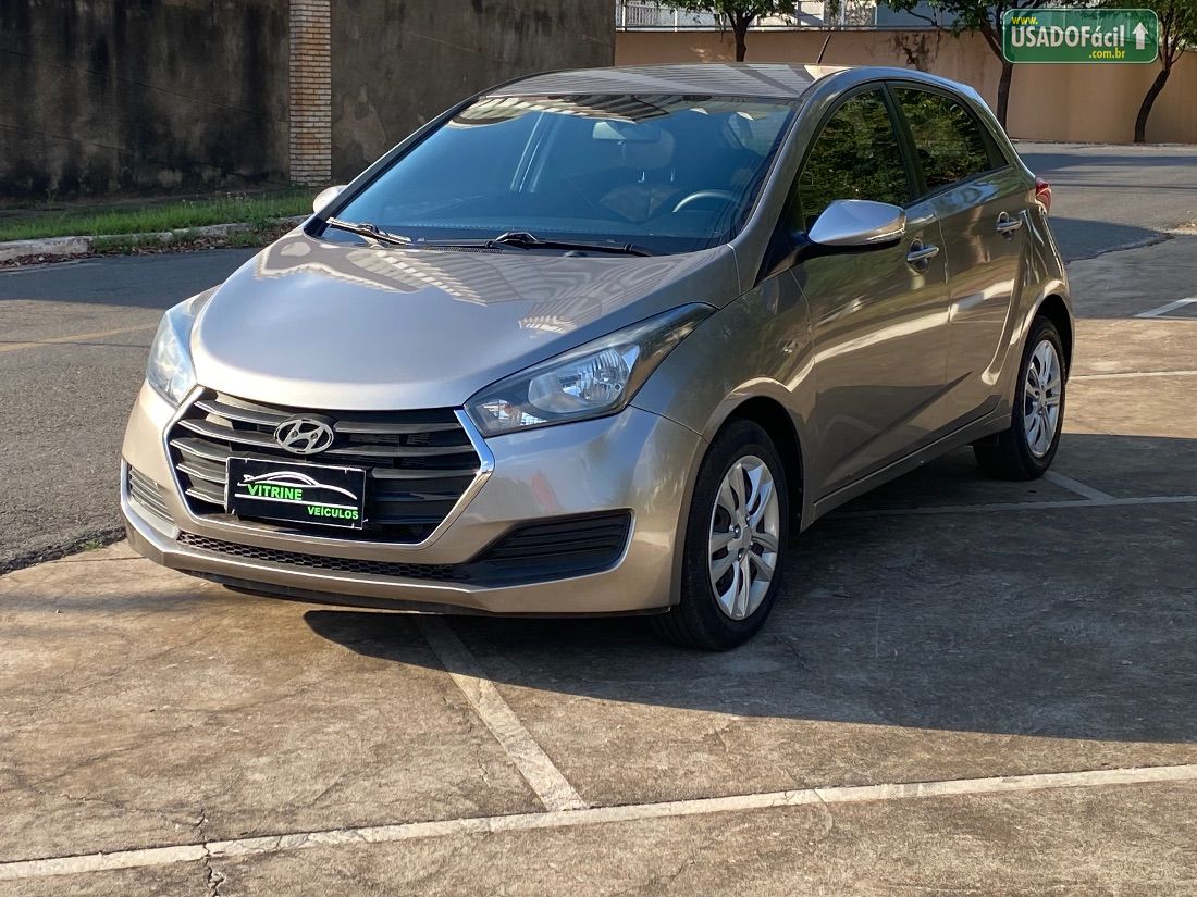 Hyundai HB20 Hatch Comfort Plus 1.6 Mecânico Flex 2016/2016 — foto 2 de 14