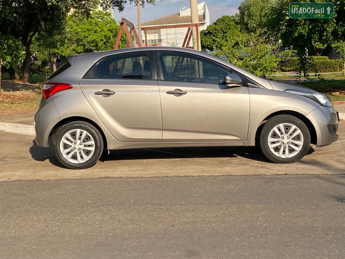 Hyundai HB20 Hatch Comfort Plus 1.6 Mecânico Flex 2016/2016 — foto 4 de 14