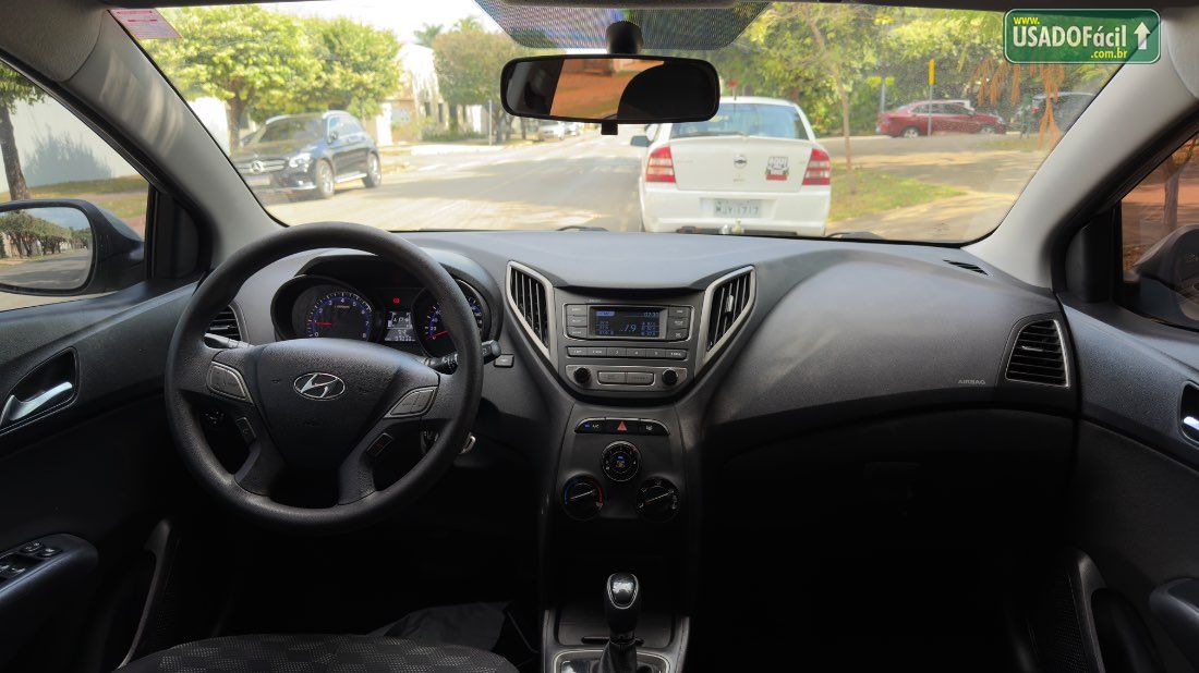 Hyundai HB20 Hatch Comfort Plus 1.6 Automático Flex 2015/2016 — foto 9 de 15