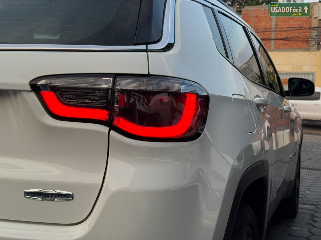 Jeep Compass Longitude 2.0 4X4 Automático Diesel 2018/2018 — foto 23 de 24