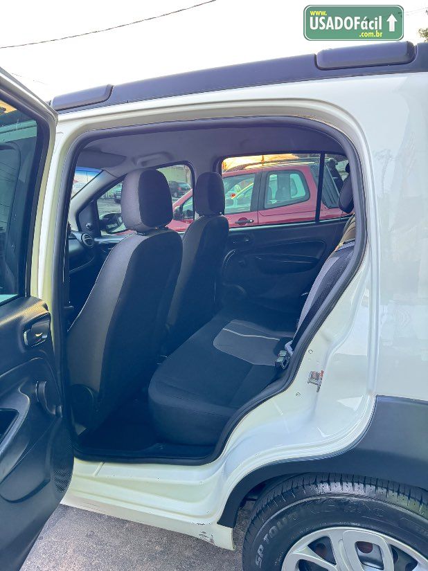 Fiat Uno way 1.0 flex 5P 2020/2021 — foto 8 de 11