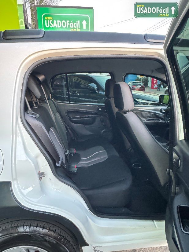 Fiat Uno way 1.0 flex 5P 2020/2021 — foto 9 de 11