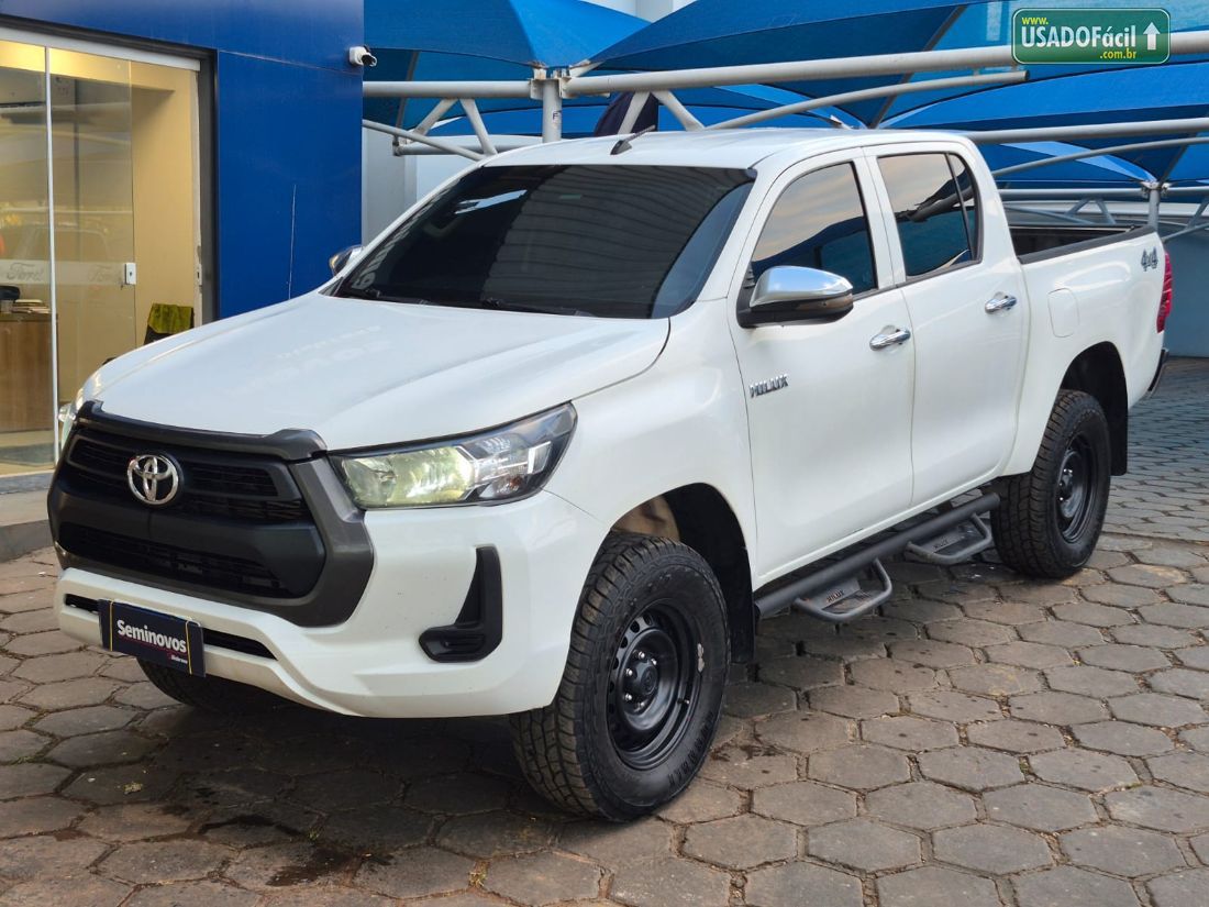 Toyota Hilux CD 2.8 4x4 Automático Diesel 2024/2024 — foto 3 de 11