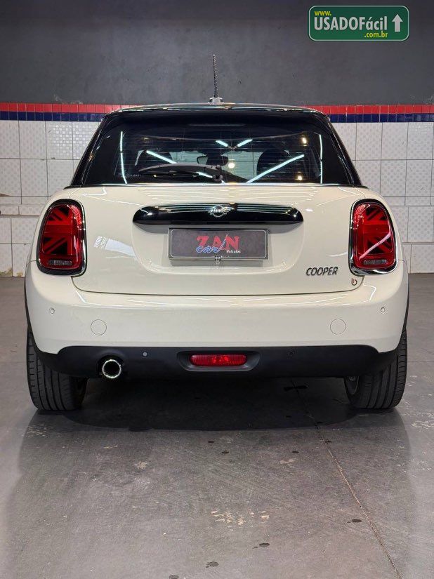 MINI COOPER 1.5 12V TWIN TURBO 2020/2020 — foto 12 de 13
