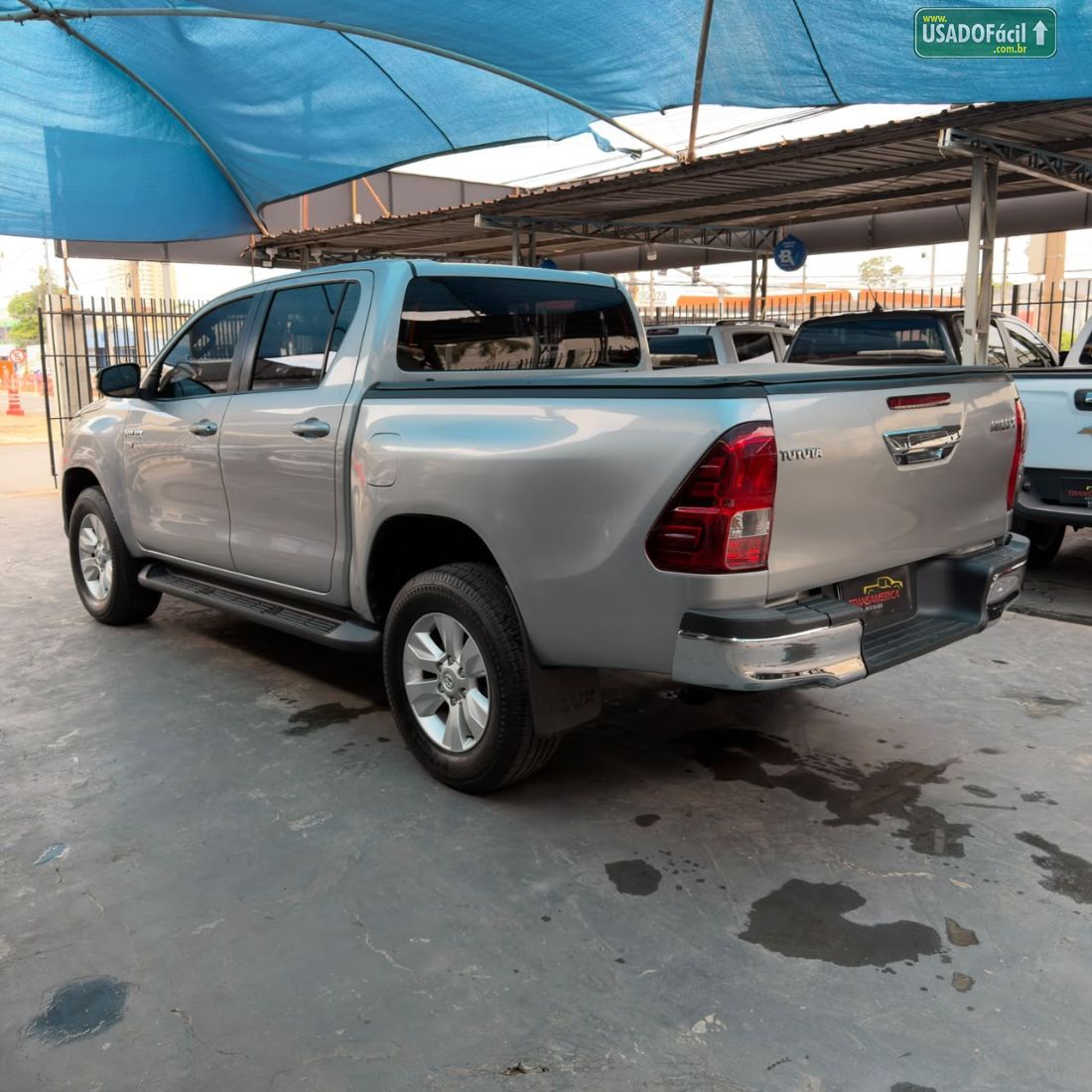 Toyota Hilux SR CD 2.7 4x2 Automático Flex 2017/2018 — foto 4 de 14
