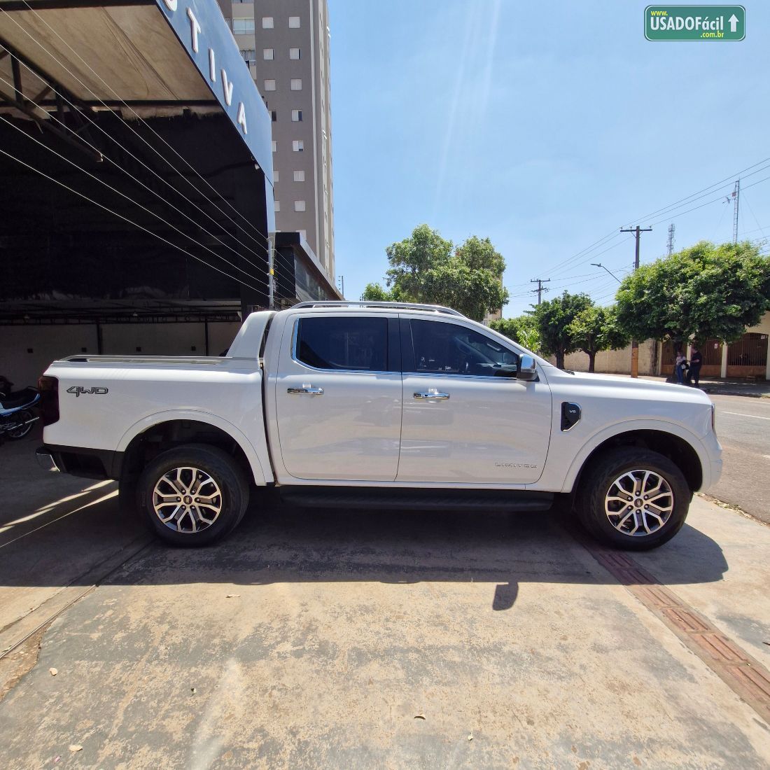 Ford Ranger Limited CD 3.0 V6 4x4 Turbo Automático Diesel 2023/2024 — foto 5 de 12