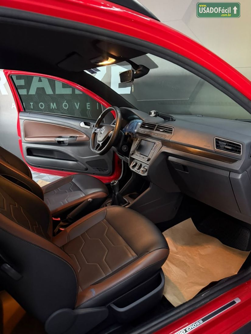 Volkswagen Saveiro Cross CD 1.6 Total Flex 2020/2021 — foto 9 de 10