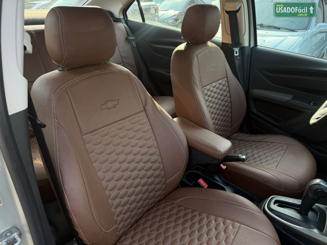 CHEVROLET/GM Prisma Sedan LT 1.0 FlexPower 2014/2015 — foto 8 de 17