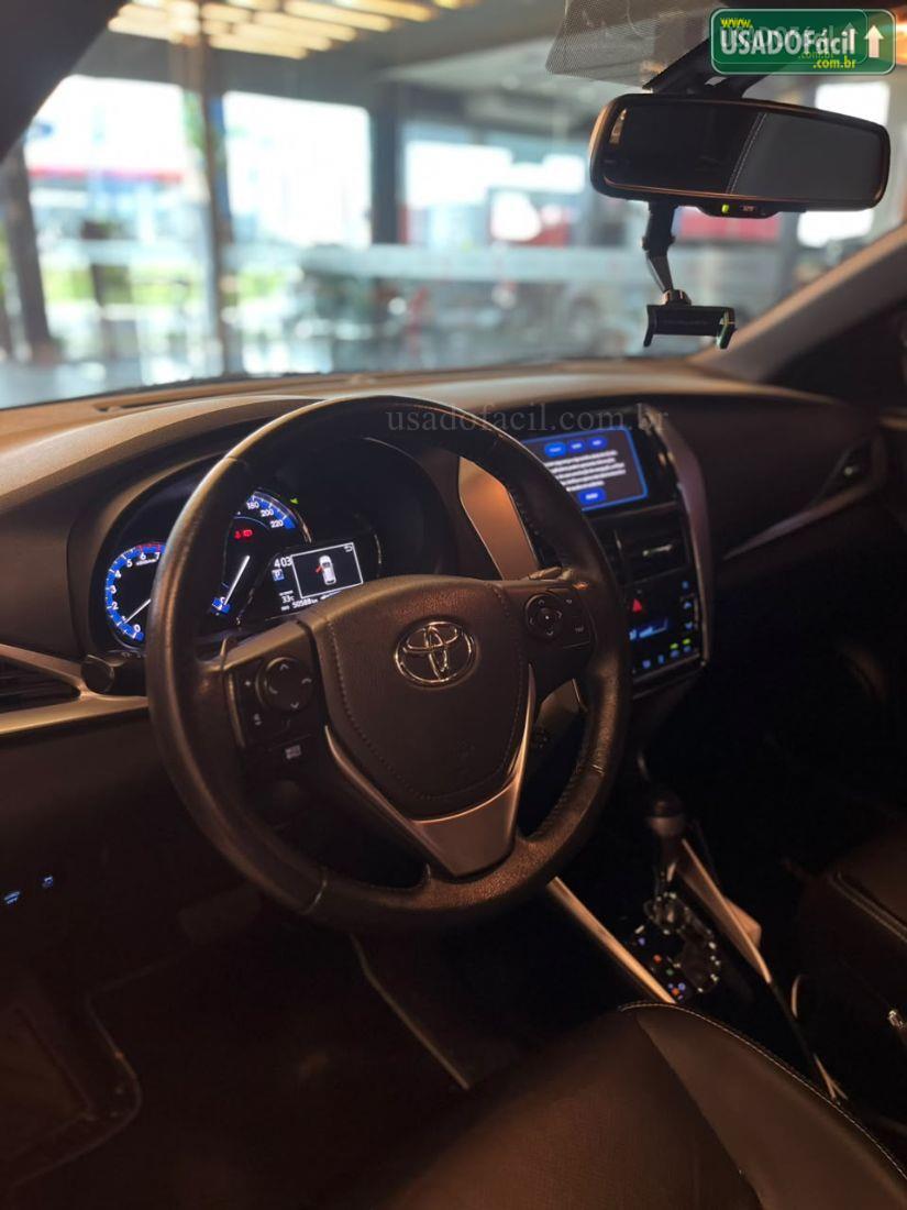 TOYOTA Yaris Hatch XLS 1.5 Automático Flex 2018/2019 — foto 16 de 19