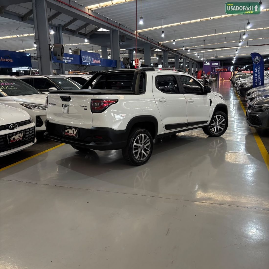 Fiat Strada Volcano CD 1.3 Automático Flex 2024/2025 — foto 4 de 16