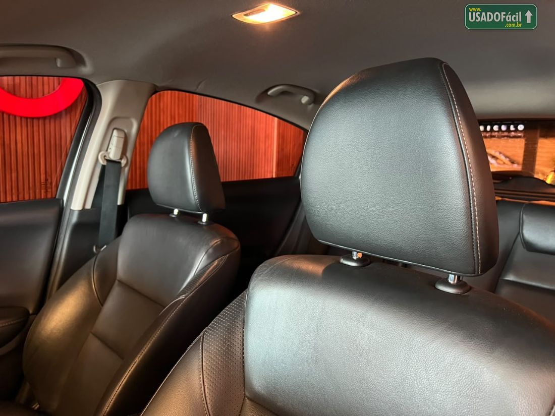 Honda HRV Touring 1.8 Automático Flexone 2018/2018 — foto 8 de 11