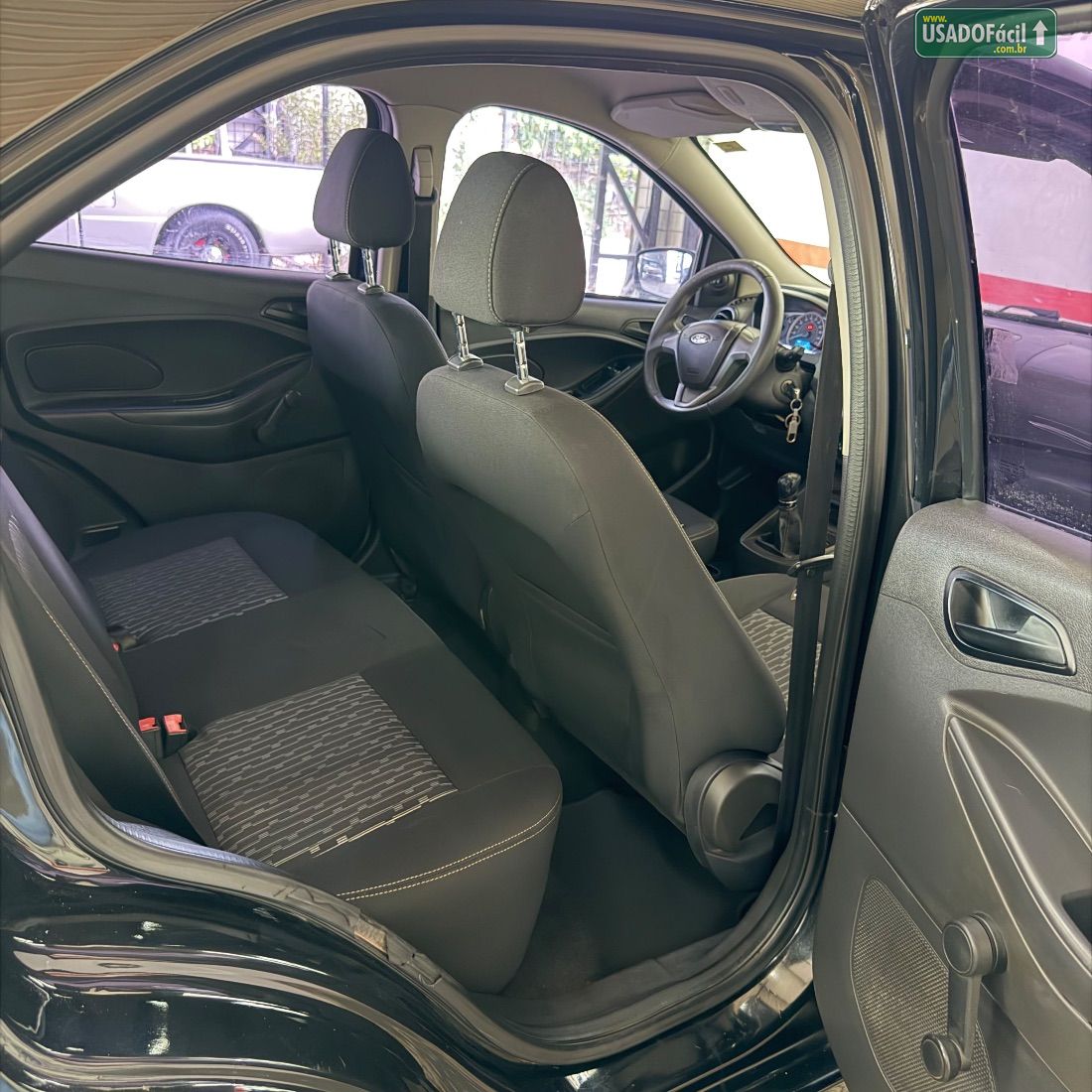 Ford Ka Hatch SE 1.0 Flex 5P 2014/2015 — foto 9 de 14