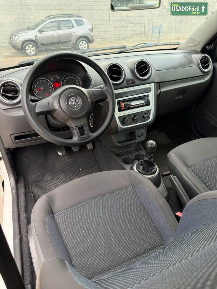 Volkswagen Voyage Trendline 1.0 8V Total Flex 2015/2016 — foto 12 de 26