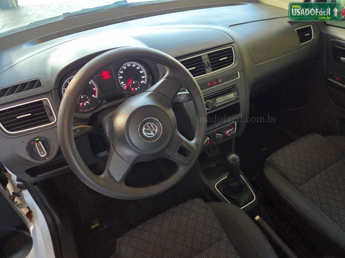 VOLKSWAGEN Fox 1.0 Mi 4P Total Flex 04 Portas 2014/2014 — foto 8 de 11