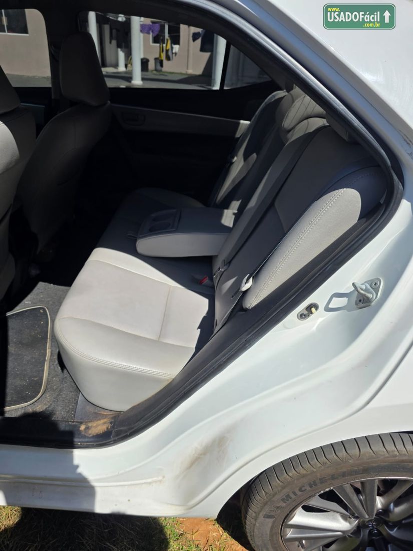 Toyota Corolla GLi Upper 1.8 Automático Flex 2019/2019 — foto 6 de 7