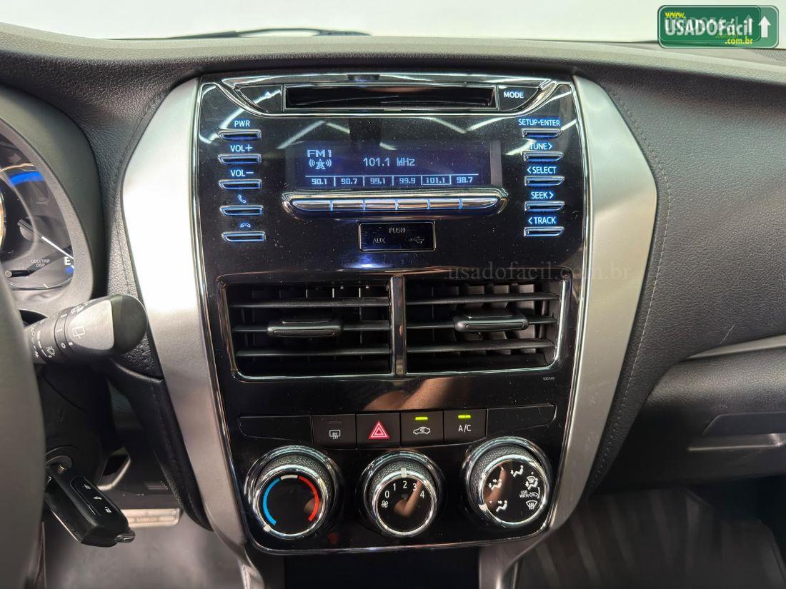 TOYOTA Yaris Hatch XL Plus Tech 1.3 Automático Flex 2019/2019 — foto 10 de 18