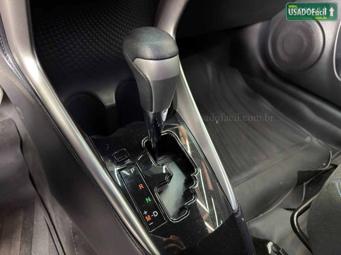 TOYOTA Yaris Hatch XL Plus Tech 1.3 Automático Flex 2019/2019 — foto 11 de 18