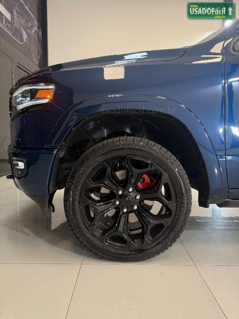 RAM Ram 1500 Limited Night Edition 5.7 4x4 Automático 2023/2024 — foto 13 de 21