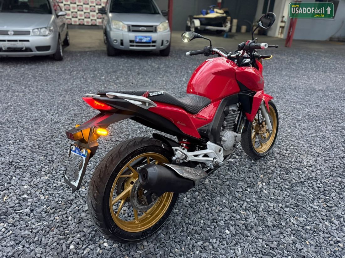 Honda CB 250 Twister 2016/2016 — foto 7 de 8