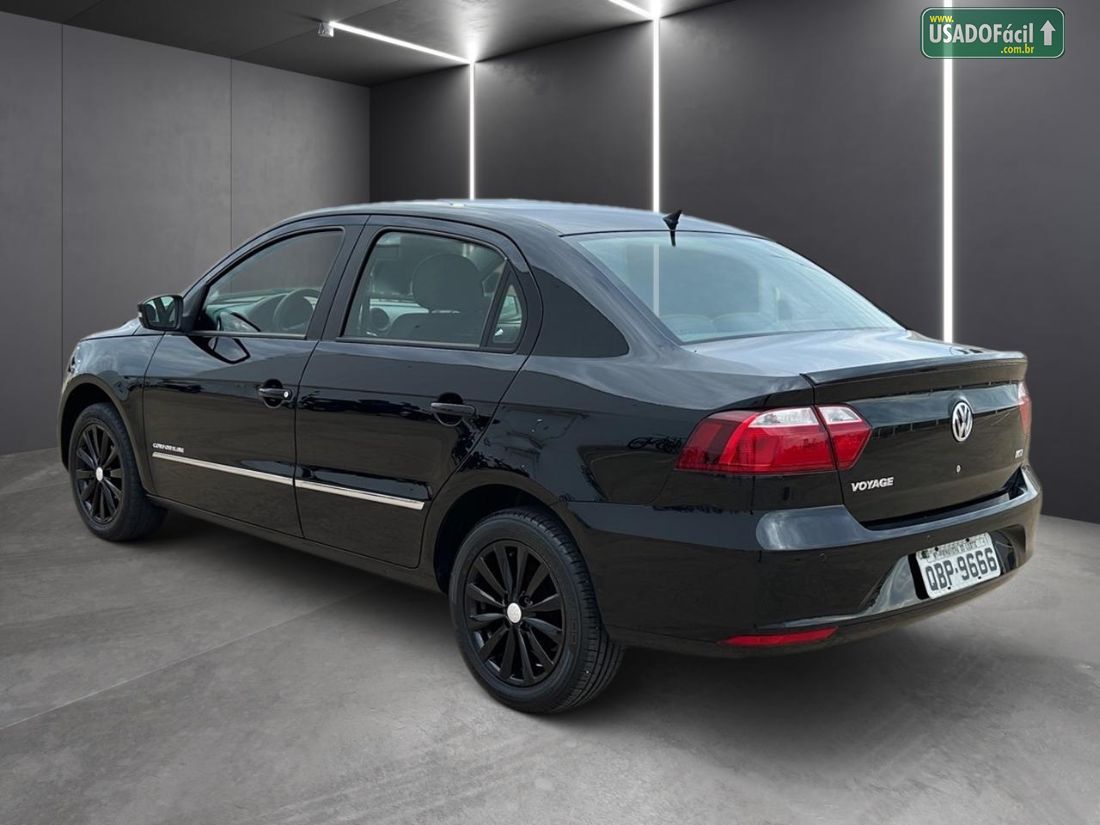 Volkswagen Voyage Comfortline 1.6 Total Flex 2015/2016 — foto 4 de 14