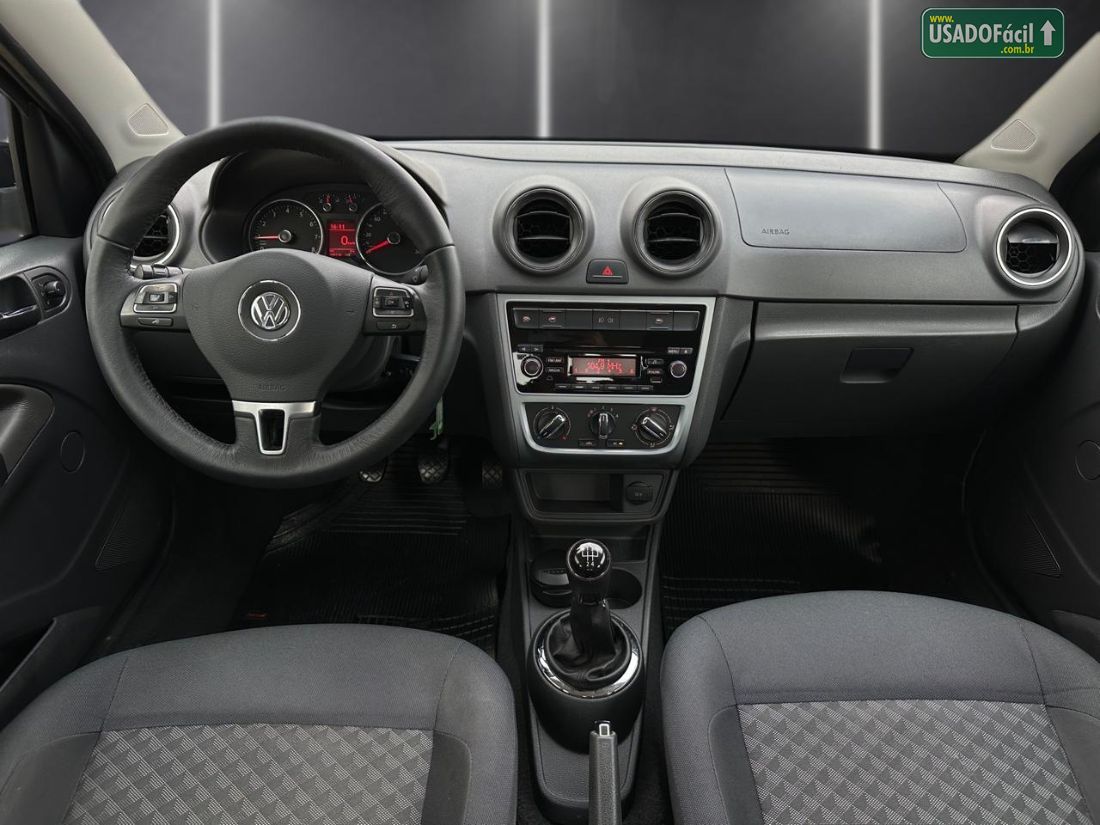 Volkswagen Voyage Comfortline 1.6 Total Flex 2015/2016 — foto 8 de 14