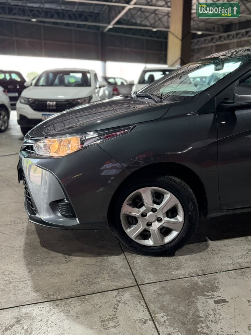 Toyota Yaris Sedan XL 1.5 Automático Flex 2024/2025 — foto 3 de 16