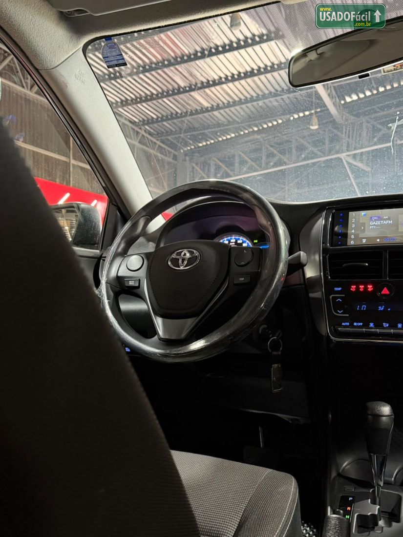 Toyota Yaris Sedan XL 1.5 Automático Flex 2024/2025 — foto 5 de 16
