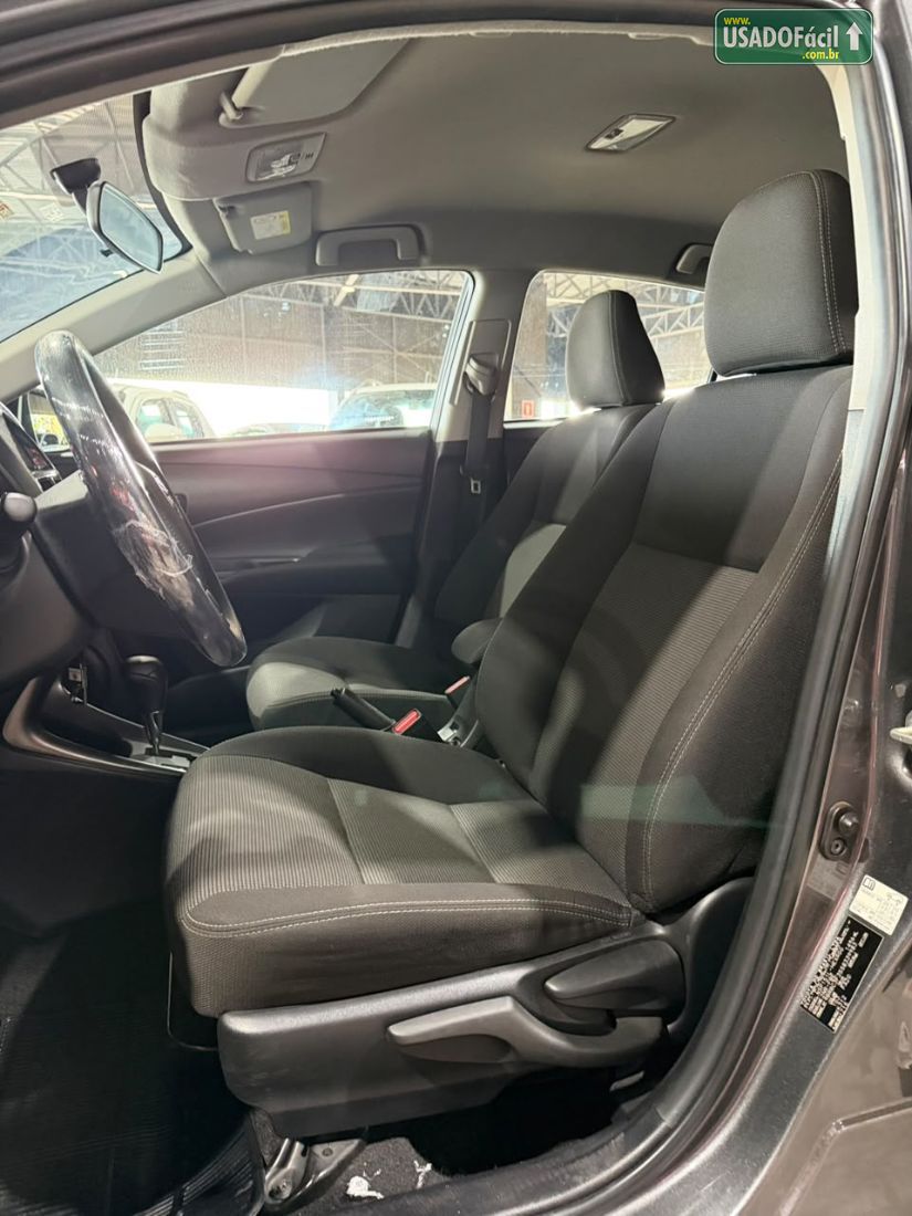 Toyota Yaris Sedan XL 1.5 Automático Flex 2024/2025 — foto 8 de 16