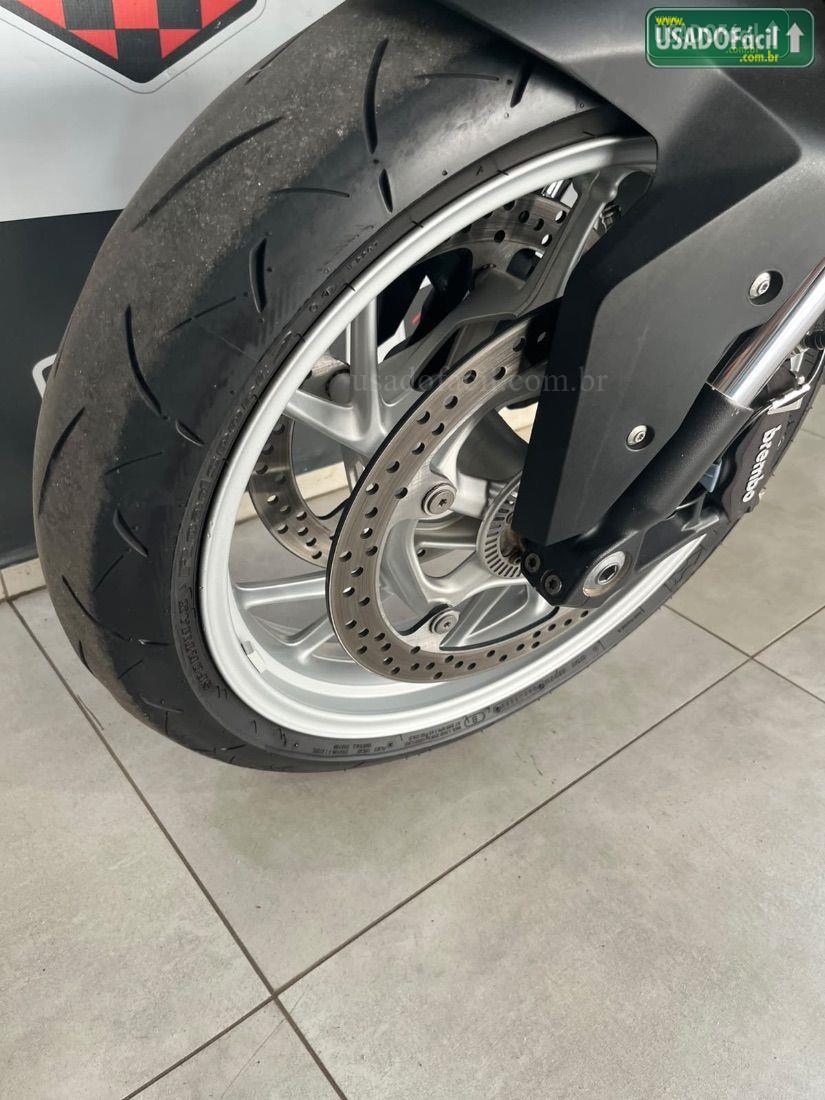 BMW F 900 R Sport 2022/2023 — foto 7 de 8