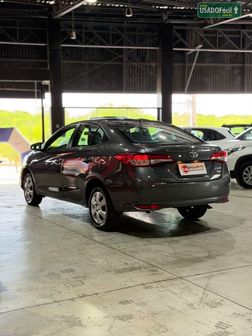 Toyota Yaris Sedan XL 1.5 Automático Flex 2024/2025 — foto 12 de 15