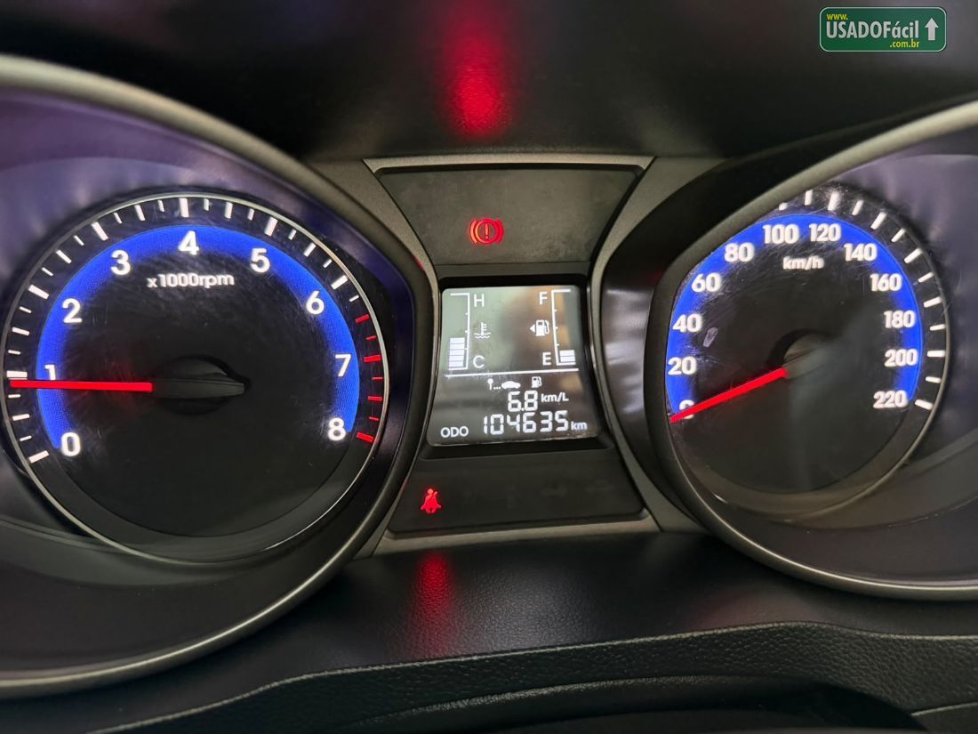 HYUNDAI HB20S Sedan Comfort Style 1.0 Turbo Mecânico Flex 2016/2017 — foto 12 de 15