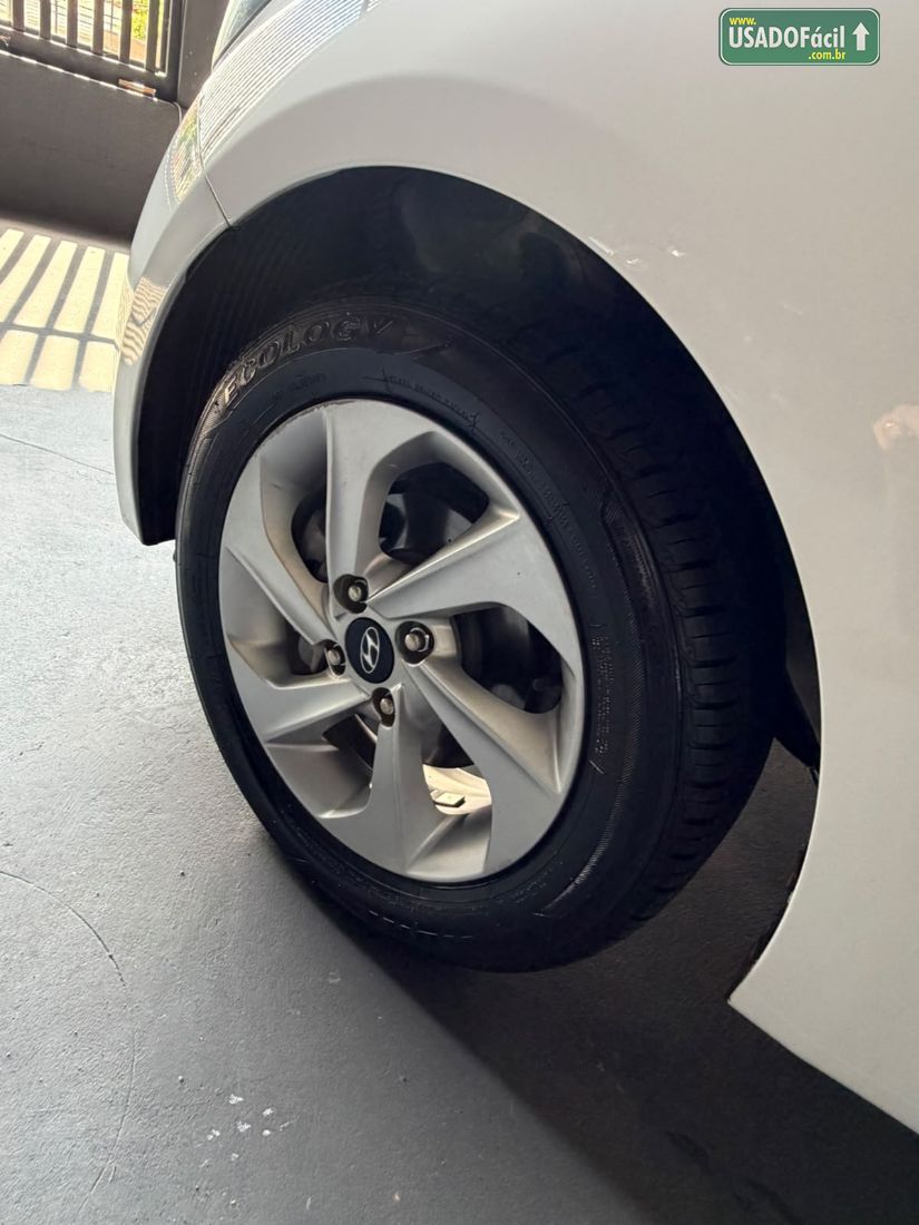 HYUNDAI HB20S Sedan Comfort Style 1.0 Turbo Mecânico Flex 2016/2017 — foto 15 de 15