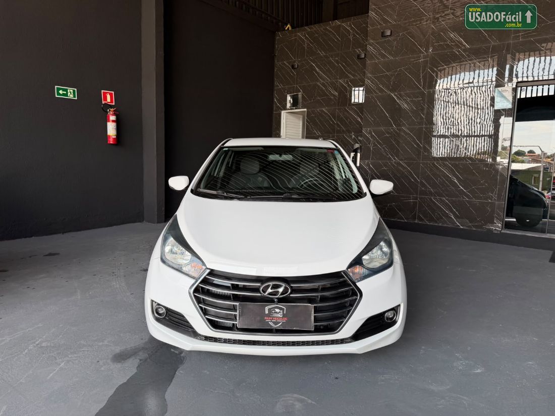 HYUNDAI HB20S Sedan Comfort Style 1.0 Turbo Mecânico Flex 2016/2017 — foto 2 de 15