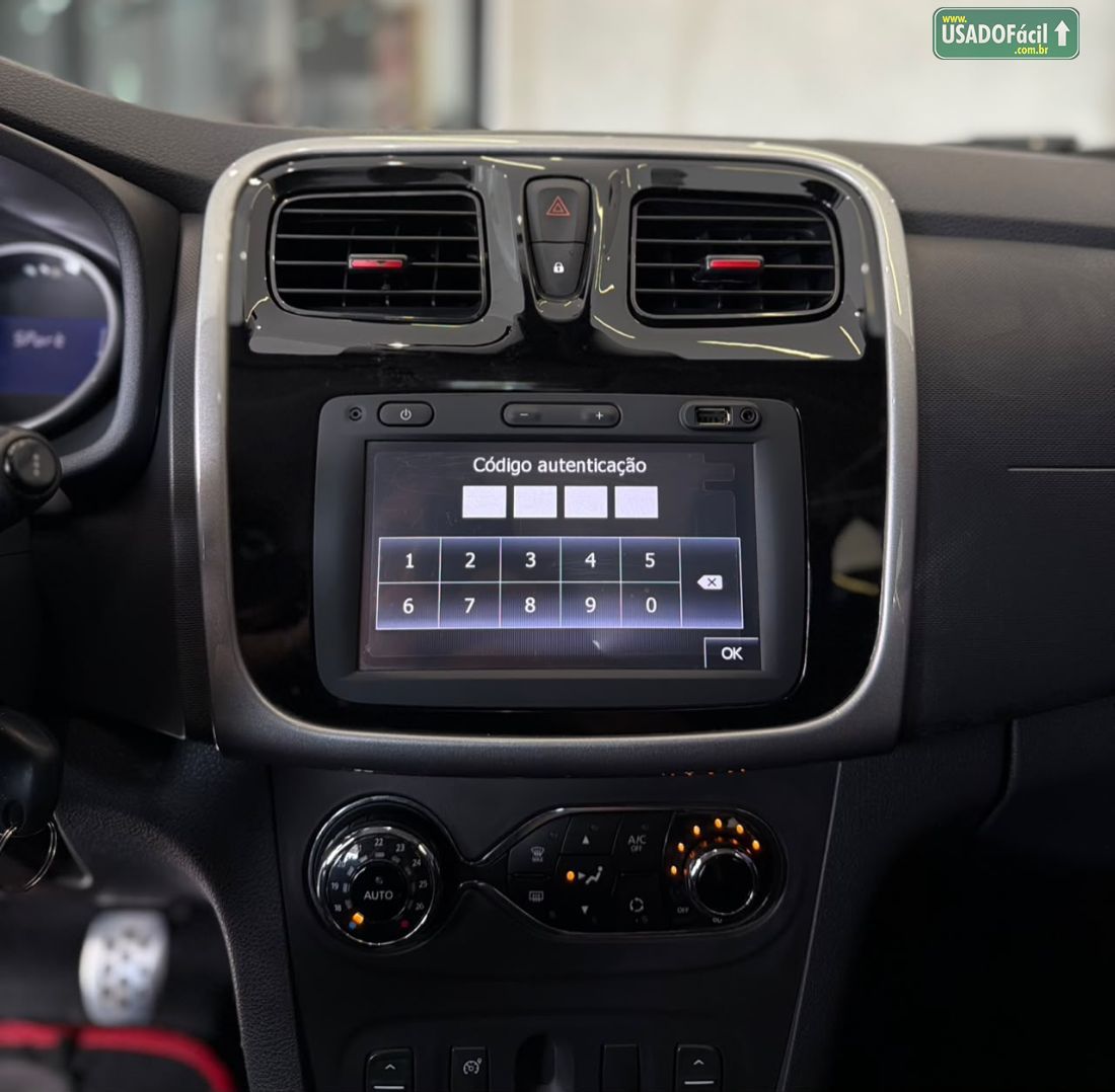 Renault Sandero Sports RS 2.0 Flex 5P 2015/2016 — foto 11 de 16