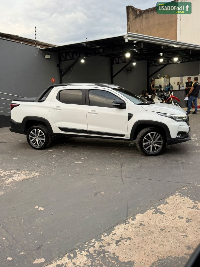 Fiat Strada Volcano CD 1.3 Automático Flex 2024/2025 — foto 2 de 26