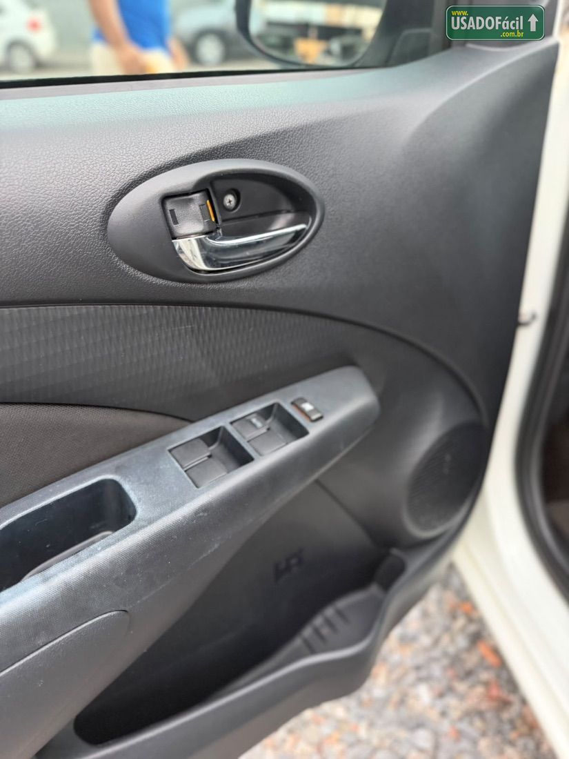Toyota Etios Sedan XLS 1.5 Mecânico Flex 2014/2015 — foto 12 de 22