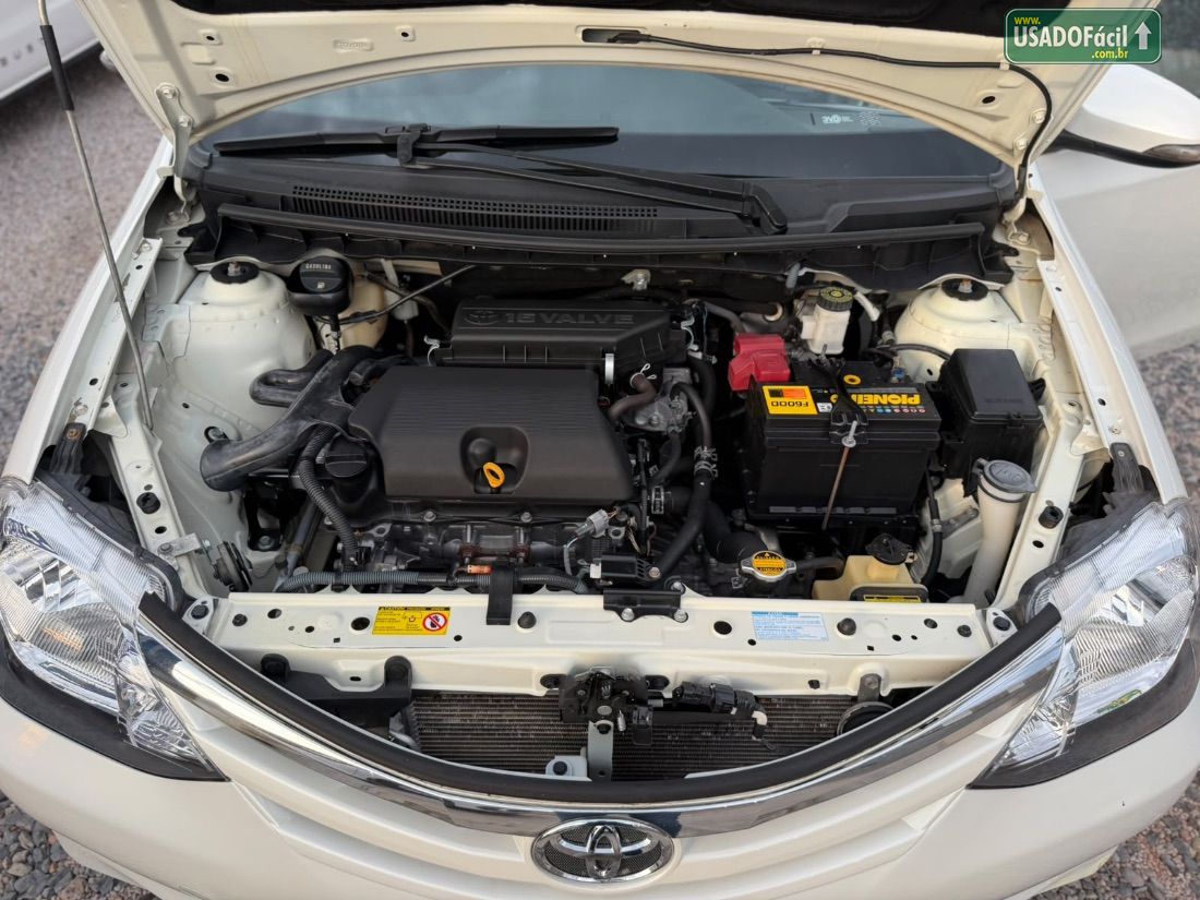 Toyota Etios Sedan XLS 1.5 Mecânico Flex 2014/2015 — foto 21 de 22