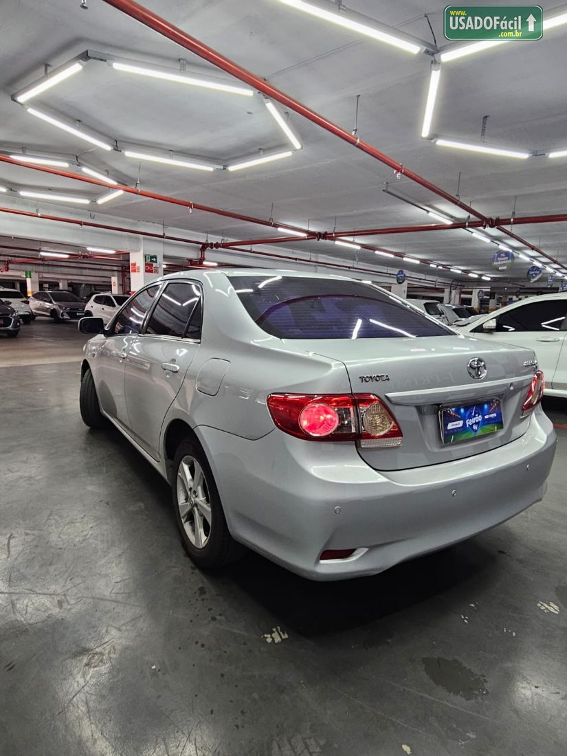 Toyota Corolla GLi 1.8 Automático Flex 2011/2012 — foto 4 de 11