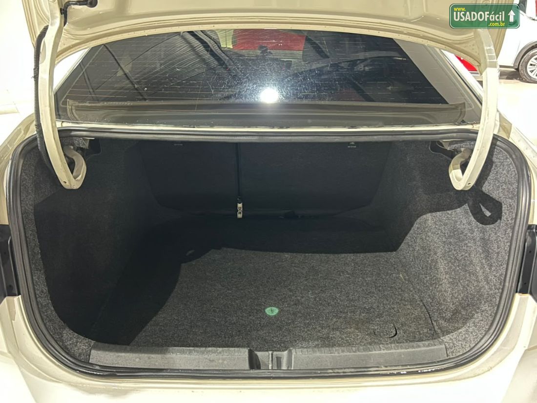 Volkswagen Virtus Comfortline 200 TSI Automático Flex 2018/2018 — foto 13 de 25