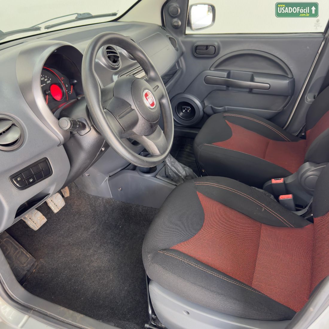 Fiat Uno Sporting 1.4 EVO Fire Flex 4P 2014/2014 — foto 10 de 14
