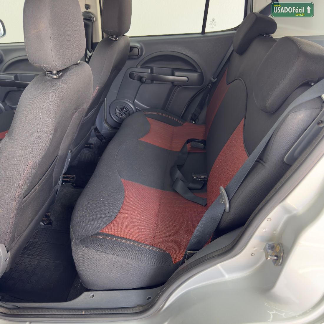 Fiat Uno Sporting 1.4 EVO Fire Flex 4P 2014/2014 — foto 11 de 14