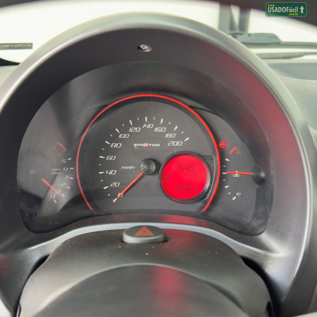 Fiat Uno Sporting 1.4 EVO Fire Flex 4P 2014/2014 — foto 12 de 14