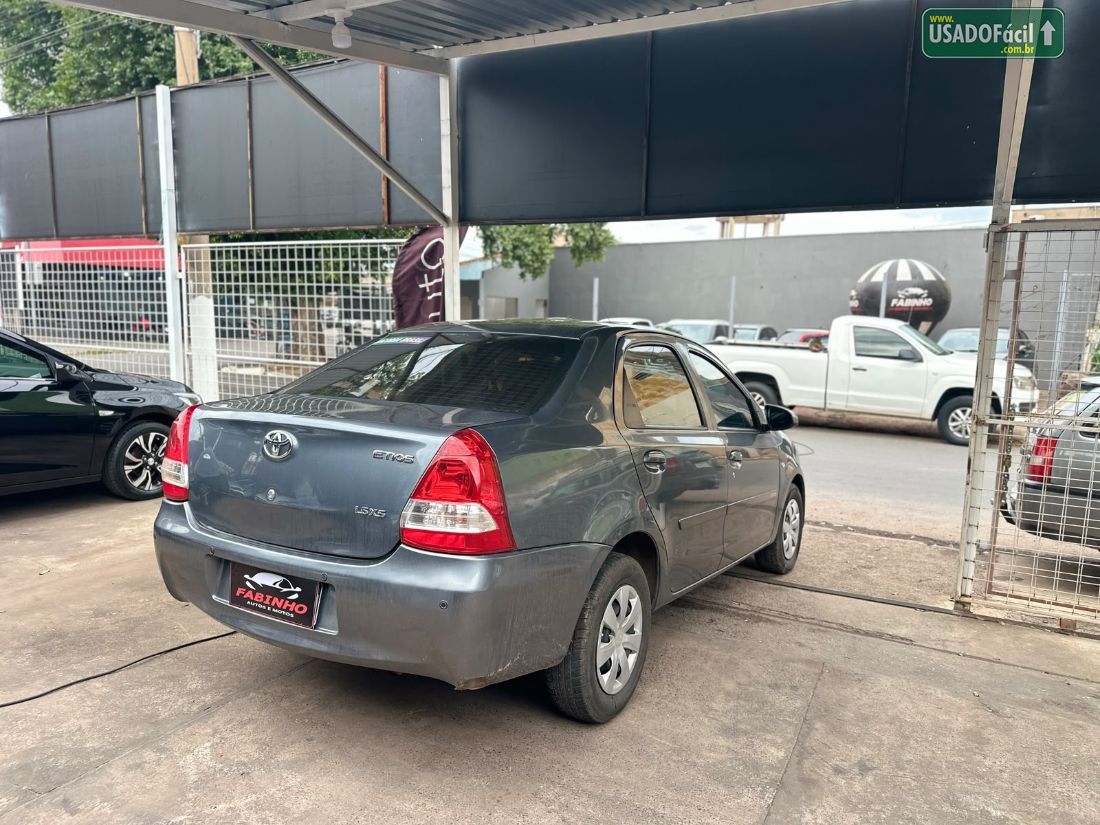 Toyota Etios Sedan XS 1.5 Mecânico Flex 2016/2016 — foto 6 de 10