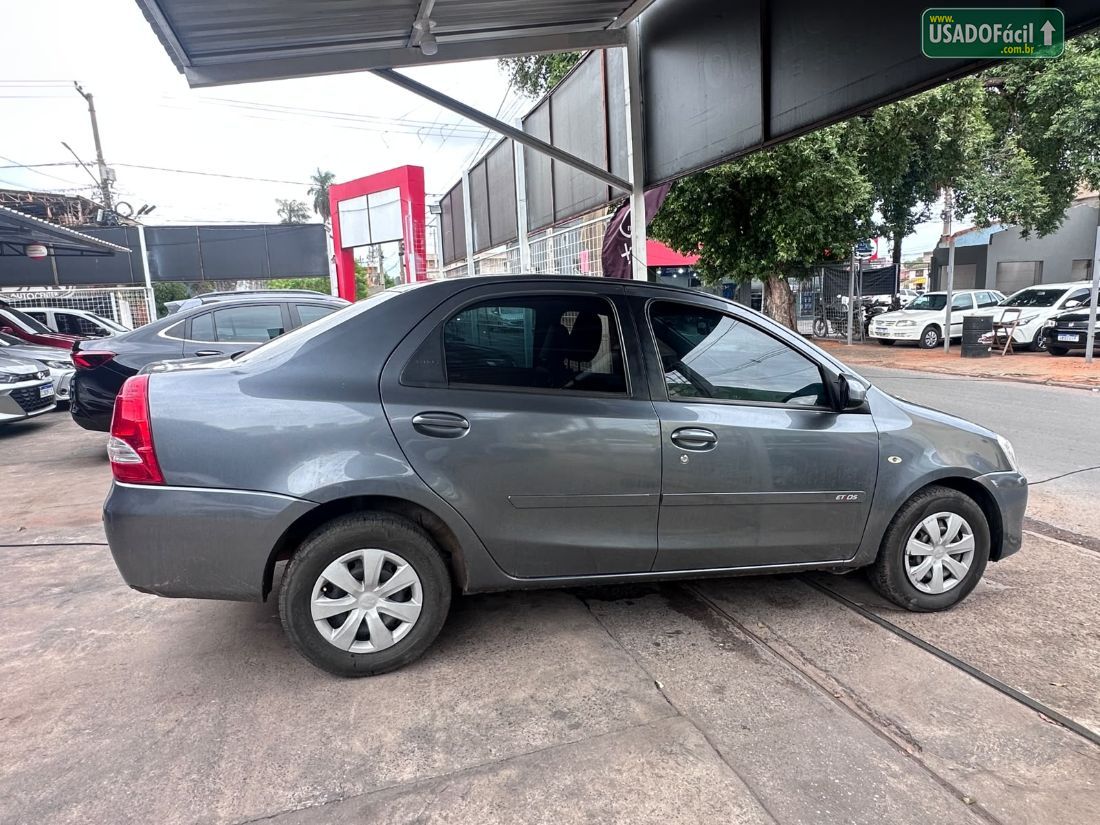 Toyota Etios Sedan XS 1.5 Mecânico Flex 2016/2016 — foto 7 de 10