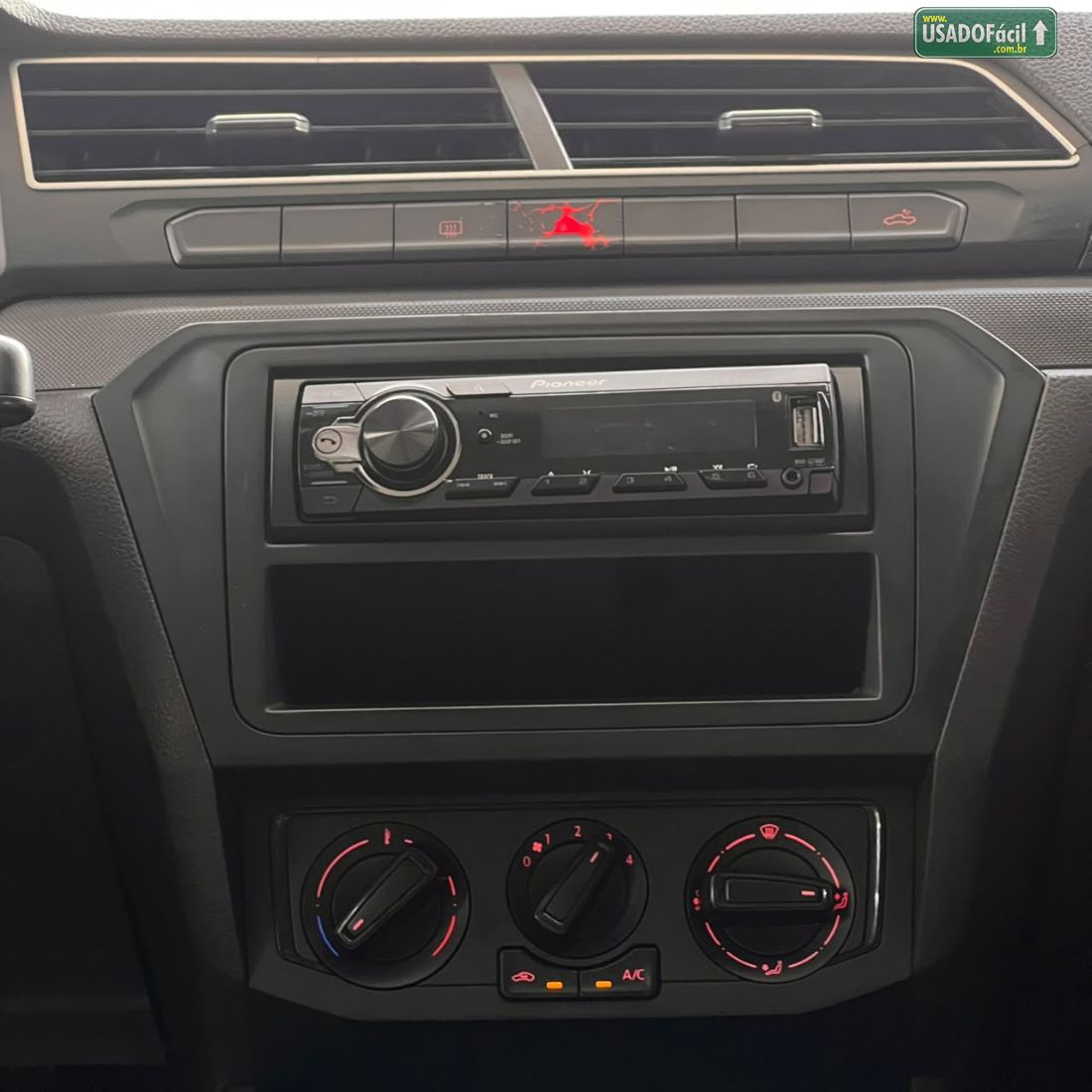 Volkswagen Saveiro Robust CD 1.6 Total Flex 2020/2021 — foto 10 de 11