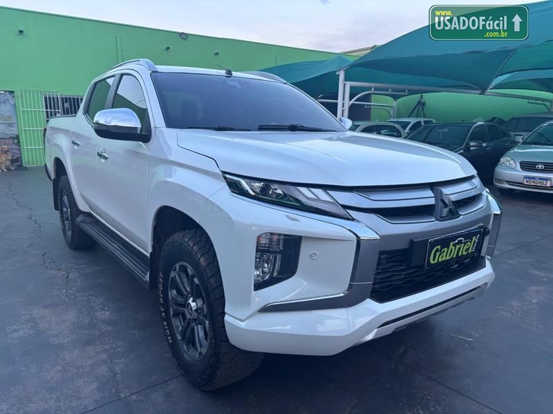 MITSUBISHI L200 Triton Sport HPE-S CD 2.4 Automático Diesel 2021/2022 — foto 11 de 24