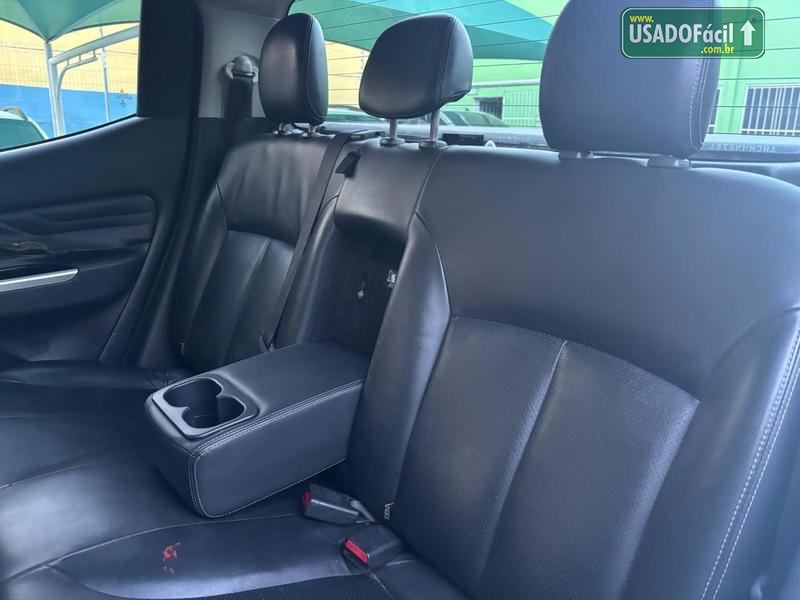 MITSUBISHI L200 Triton Sport HPE-S CD 2.4 Automático Diesel 2021/2022 — foto 13 de 24