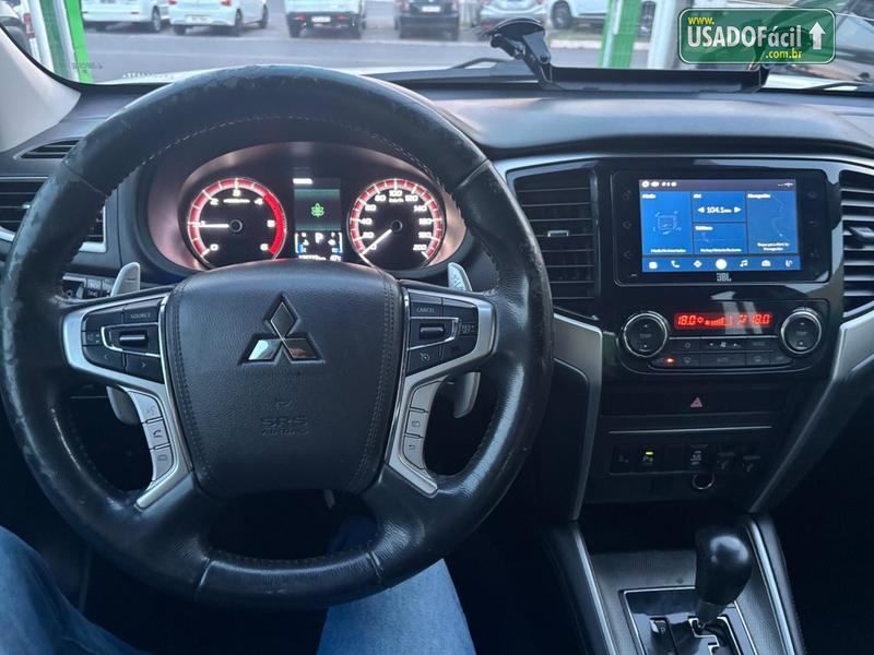 MITSUBISHI L200 Triton Sport HPE-S CD 2.4 Automático Diesel 2021/2022 — foto 20 de 24