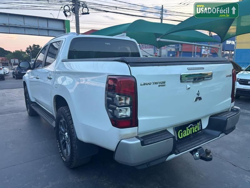 MITSUBISHI L200 Triton Sport HPE-S CD 2.4 Automático Diesel 2021/2022 — foto 5 de 24